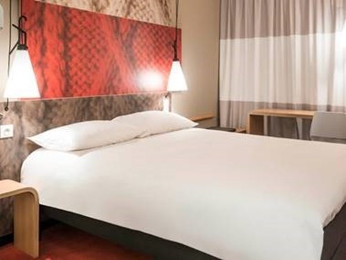 Bedroom at Ibis Edinburgh - Royal Mile Hotel